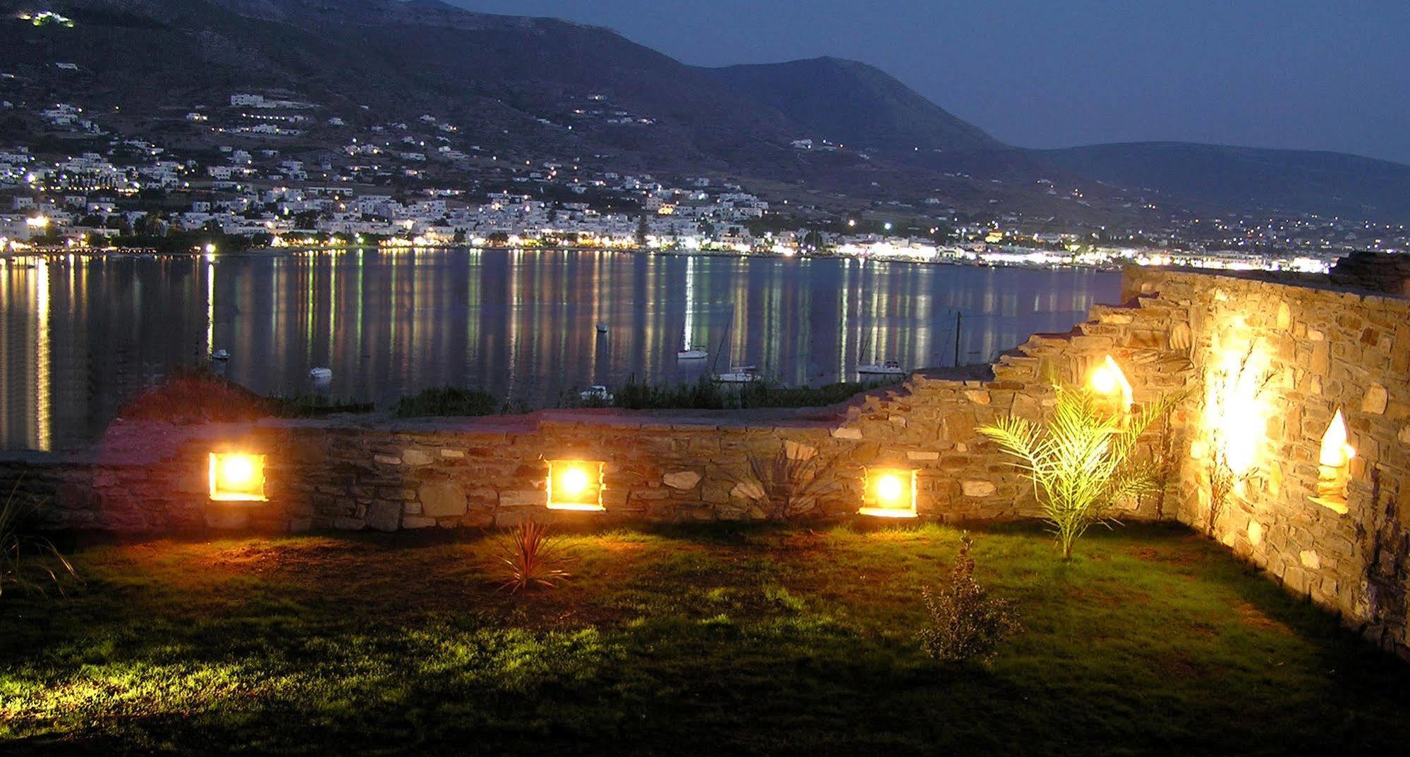 Paros Paradise Apartments Bagian luar foto
