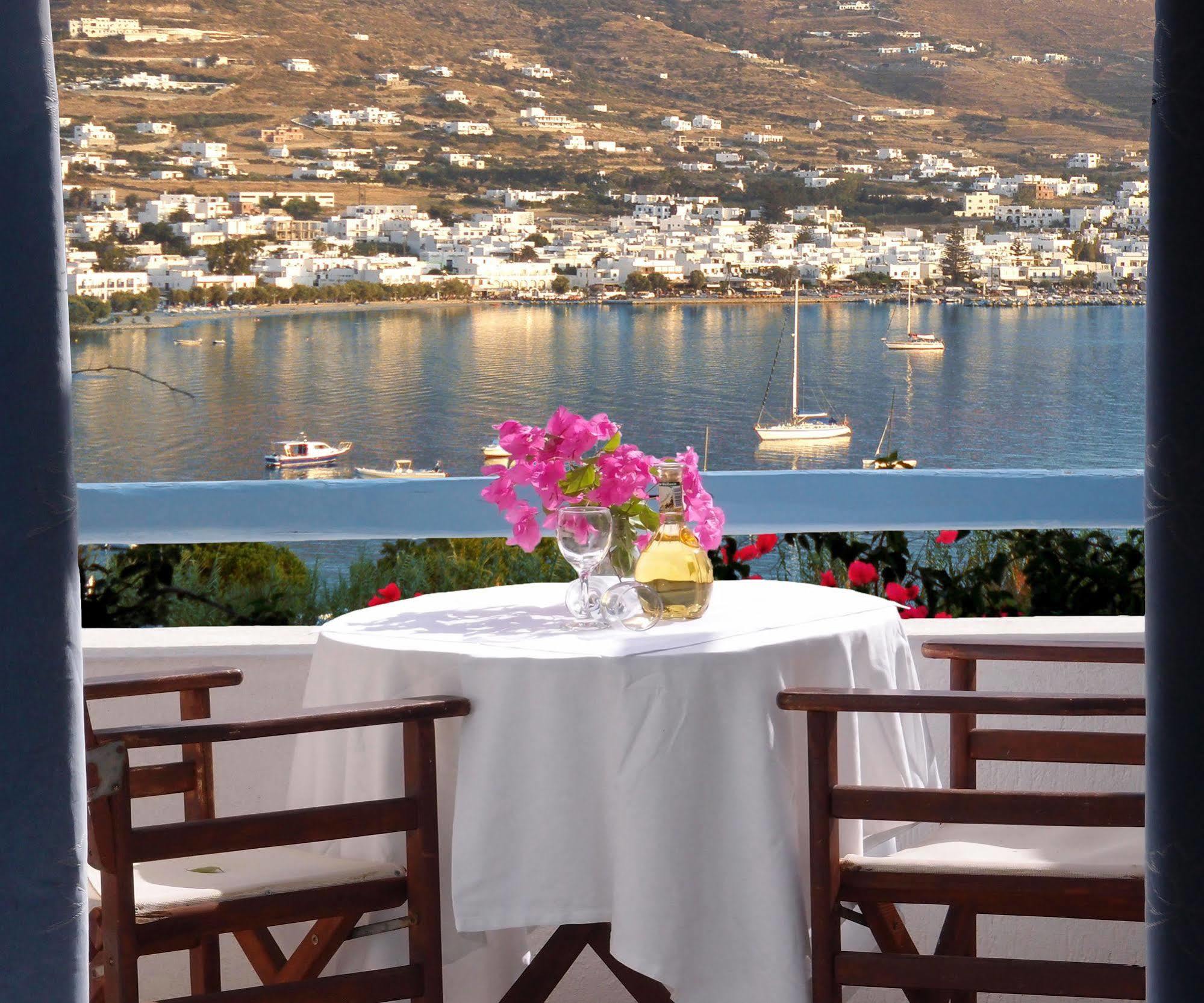 Paros Paradise Apartments Bagian luar foto