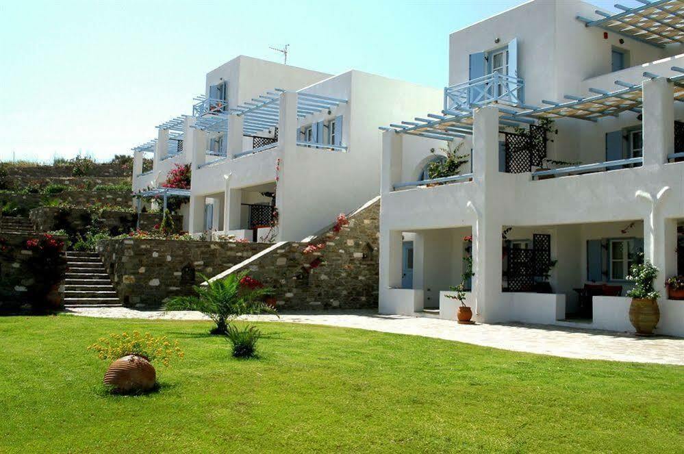 Paros Paradise Apartments Bagian luar foto